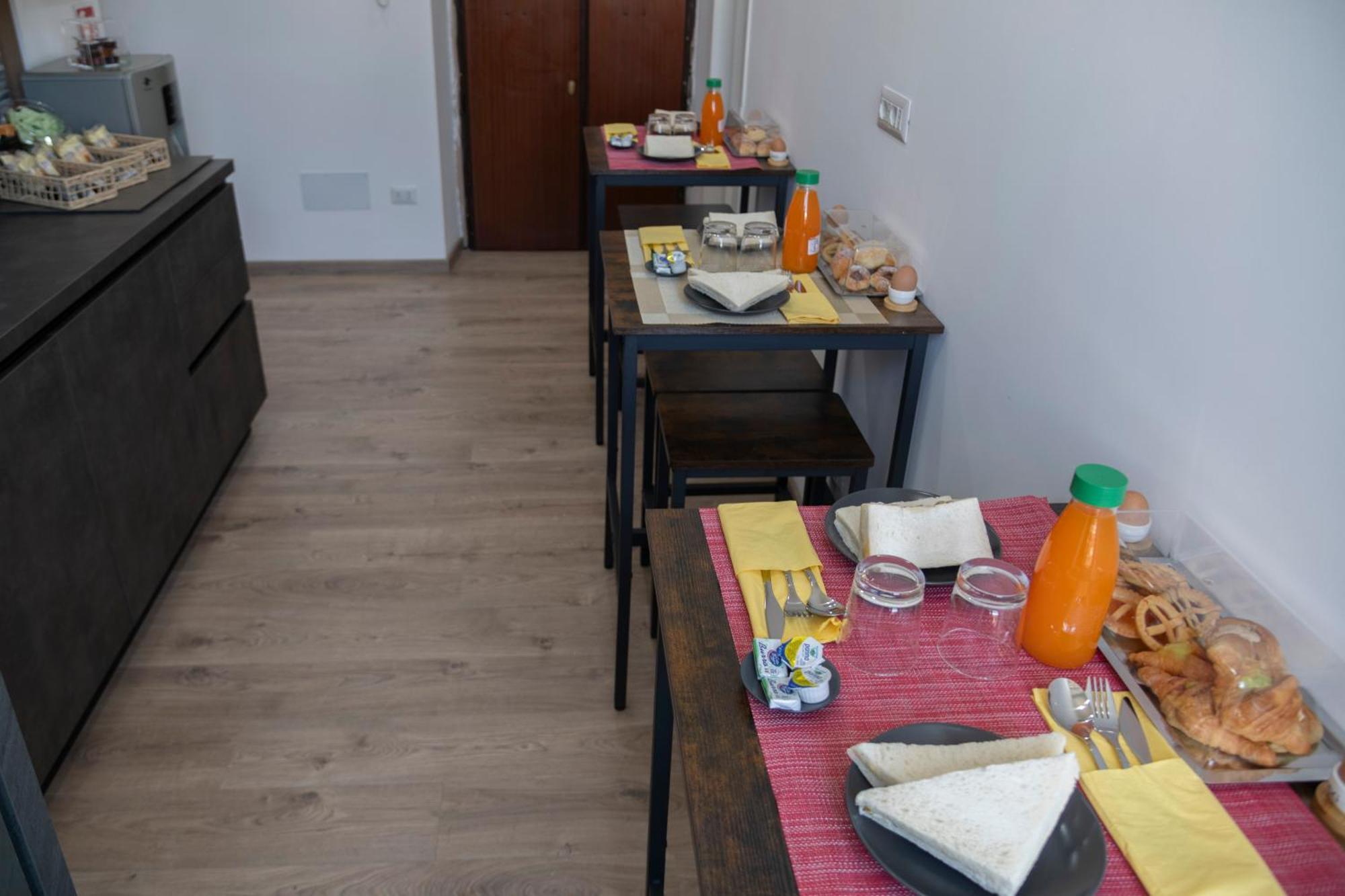 Trastevere New Luxury Rooms 로마 외부 사진