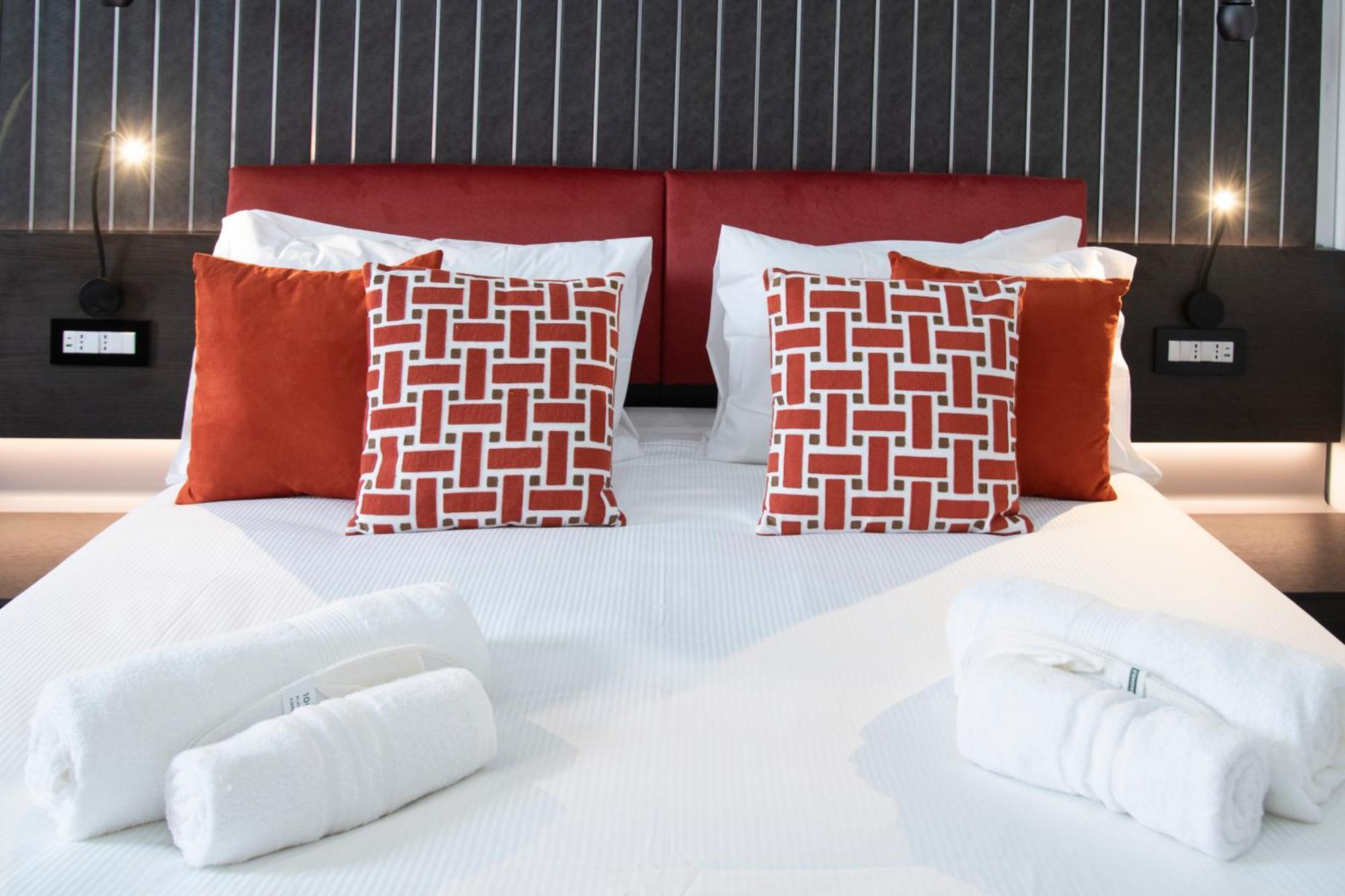 Trastevere New Luxury Rooms 로마 외부 사진